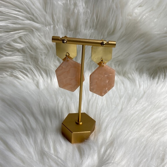 Boutique Pink and Gold Geometrical Earrings - Picture 2 of 3